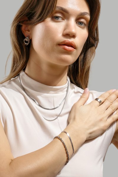 Verona Halskette – Versilbert
