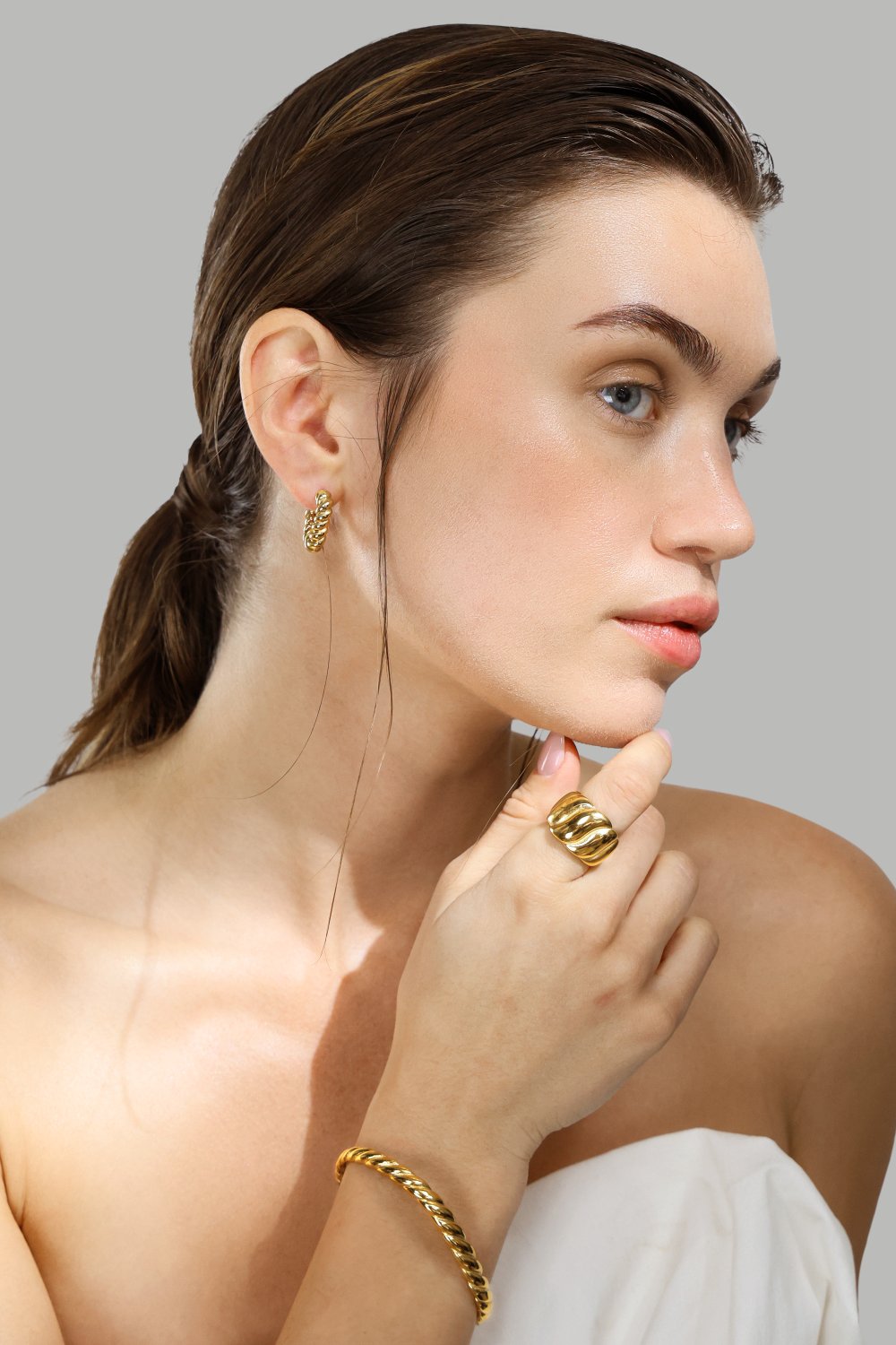 Ohrringe Twisted Heart – 18k Vergoldet