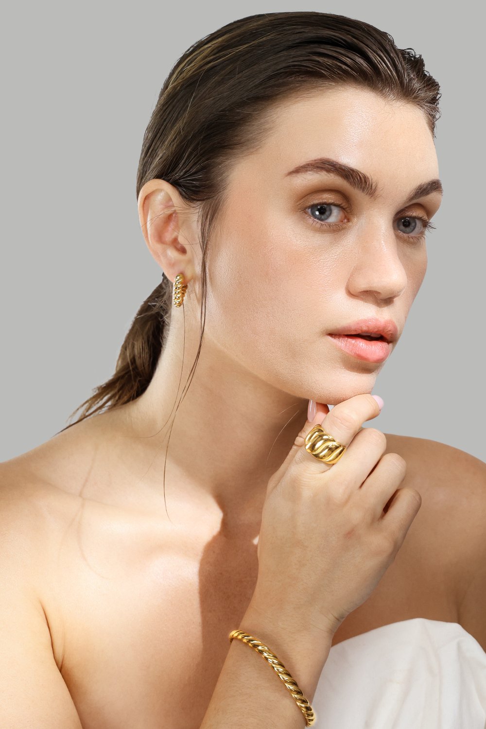 Ohrringe Twisted Heart – 18k Vergoldet