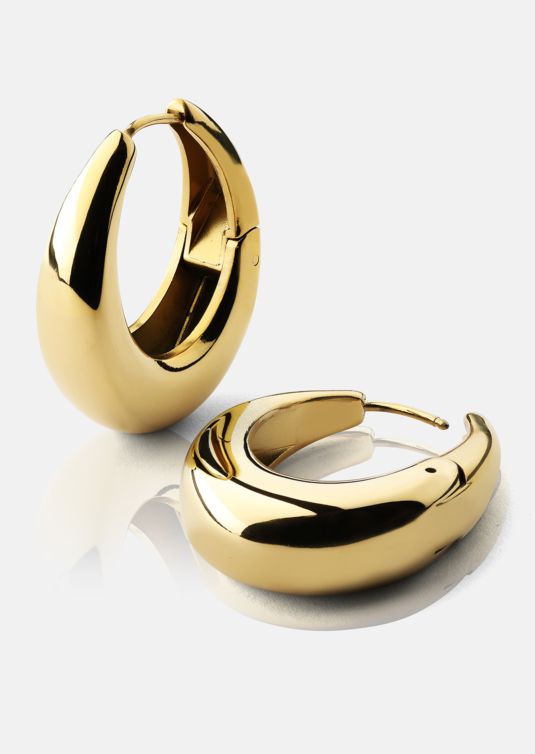 Ohrringe Bold Curve – 18k Vergoldet