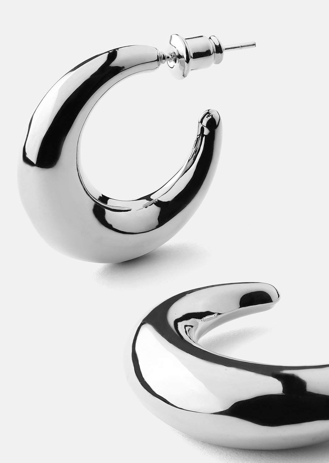 Loop Ohrringe – Versilbert