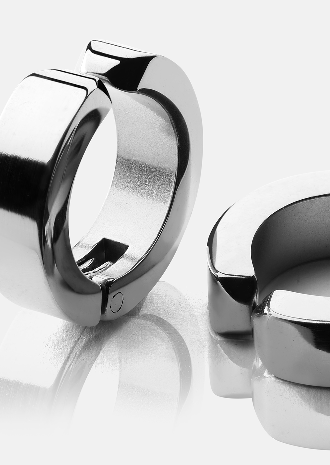 Ohrring Petite Hoop - Versilbert