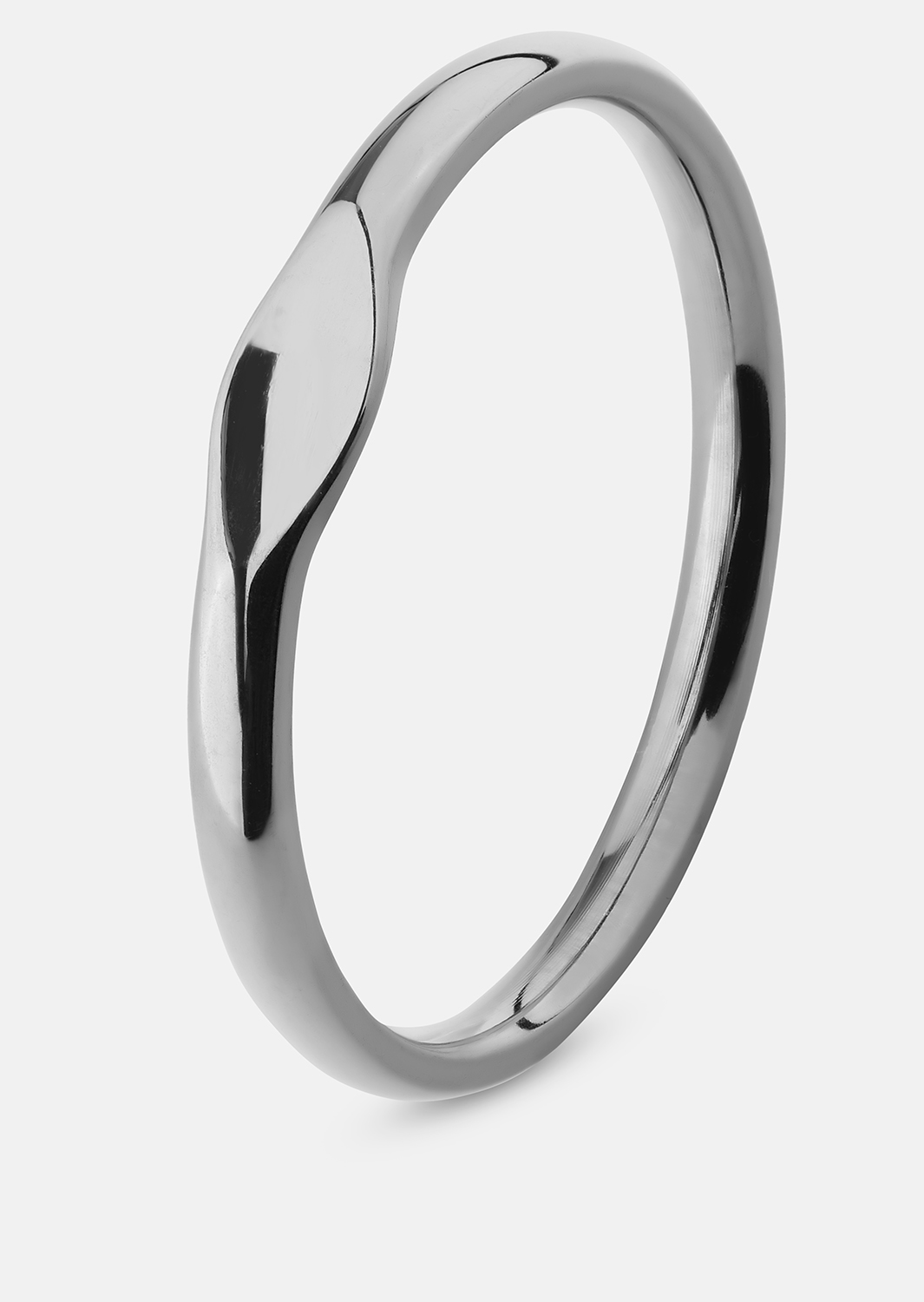 Initial Ring – Versilbert